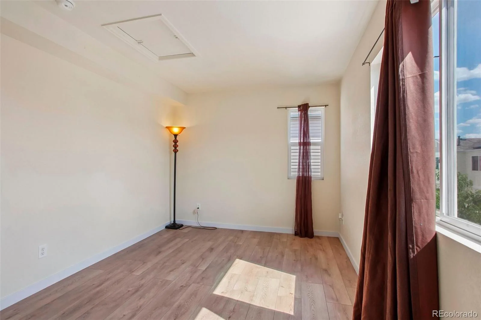 18634 E 45th Place Denver CO 80249 | MLS #REC9440389 07232026051341 1600 18