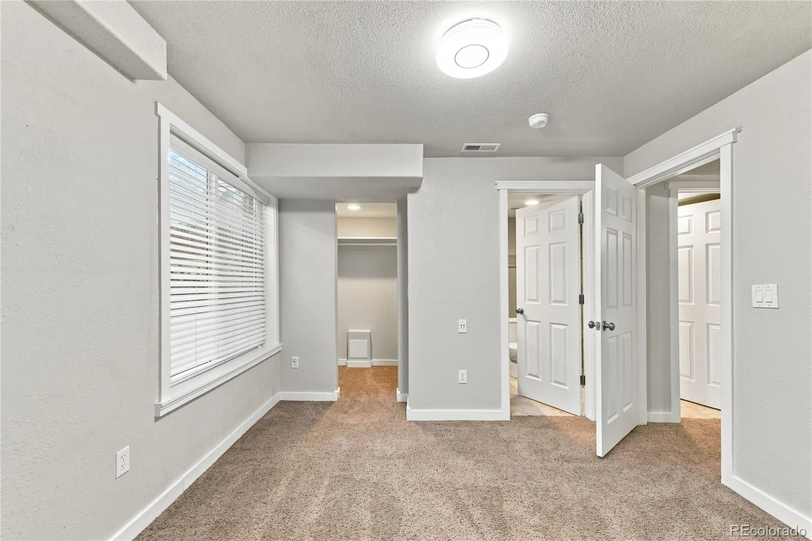 5565 Jericho Court Denver CO 80249 | MLS #REC9442034 08232026145413 1600 38