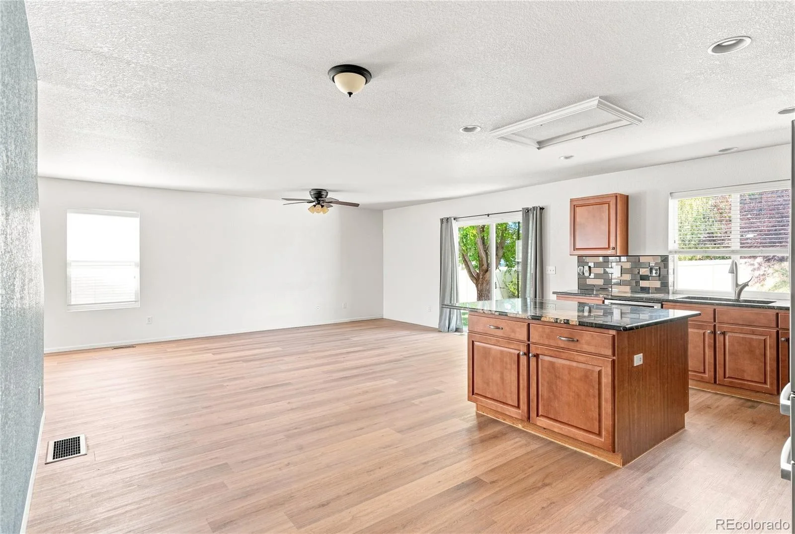 5565 Jericho Court Denver CO 80249 | MLS #REC9442034 08232026145413 1600 7
