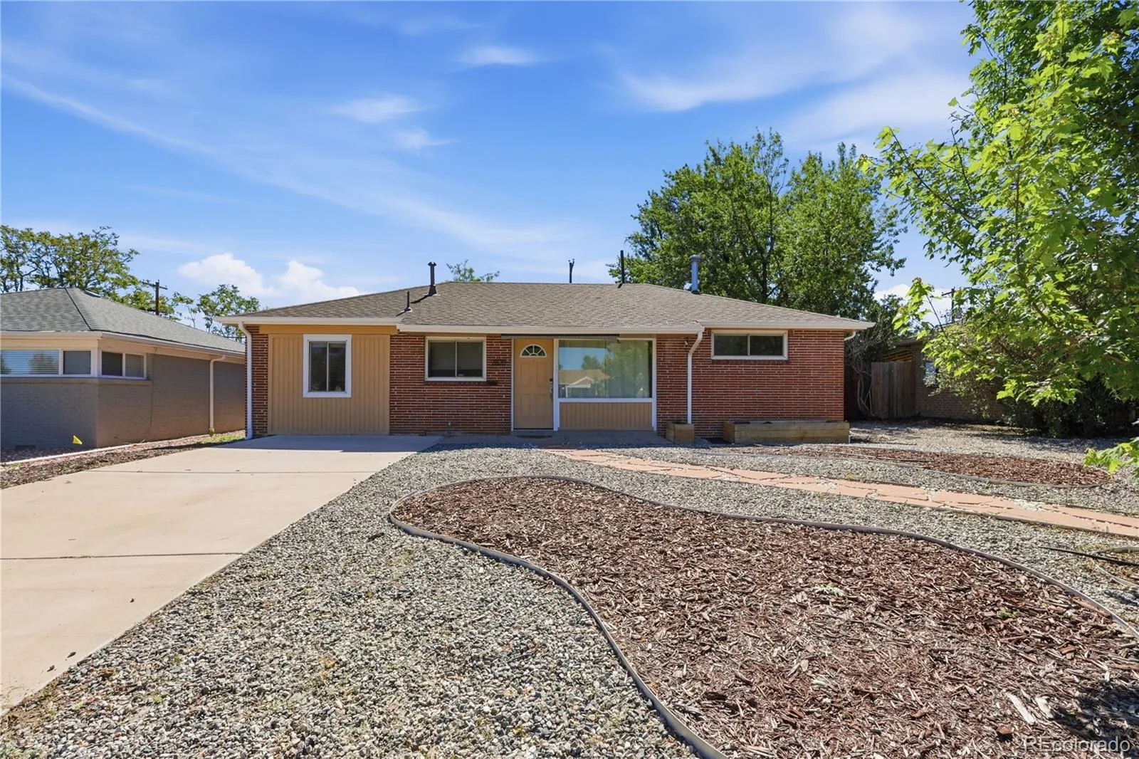 2870 Newport Street Denver CO 80207 MLS #REC9442268 06162026015541 1600 4