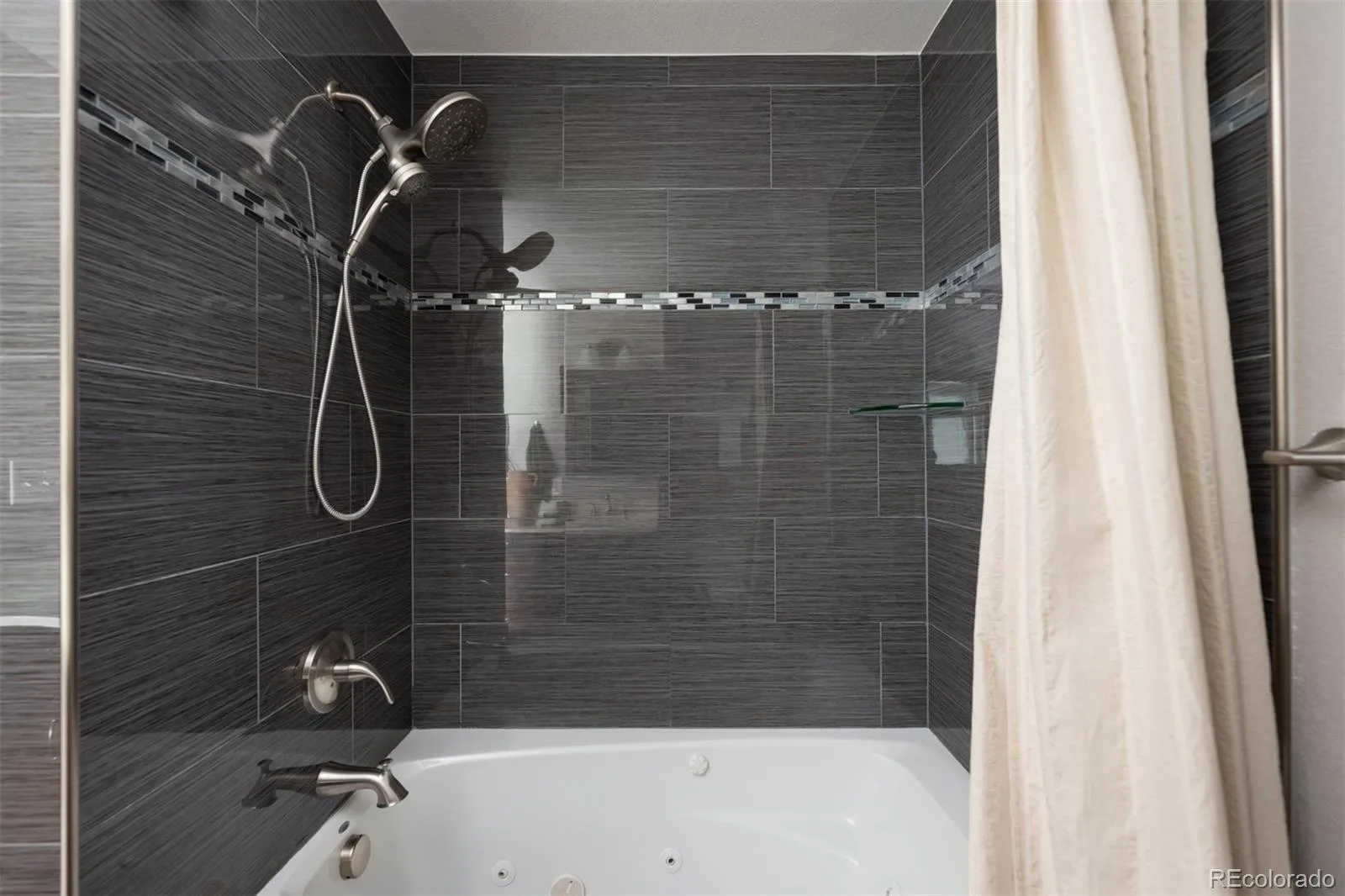 3404 N Clayton Street Denver CO 80205 | MLS #REC9444792 08122026201837 1600 29
