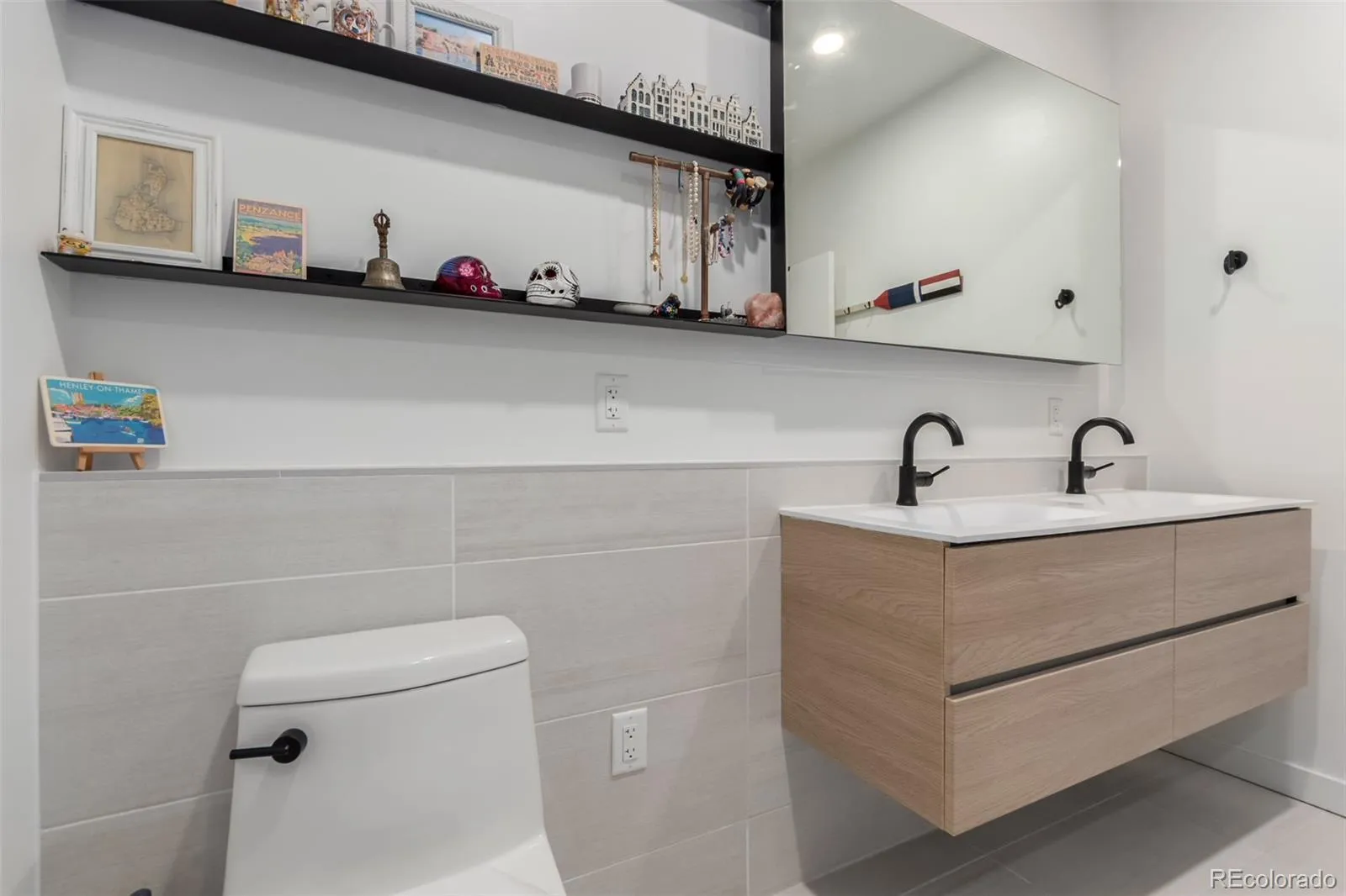 1601 Park Avenue #303 Denver CO 80218 MLS #REC9446850 05202026200633 1600 18