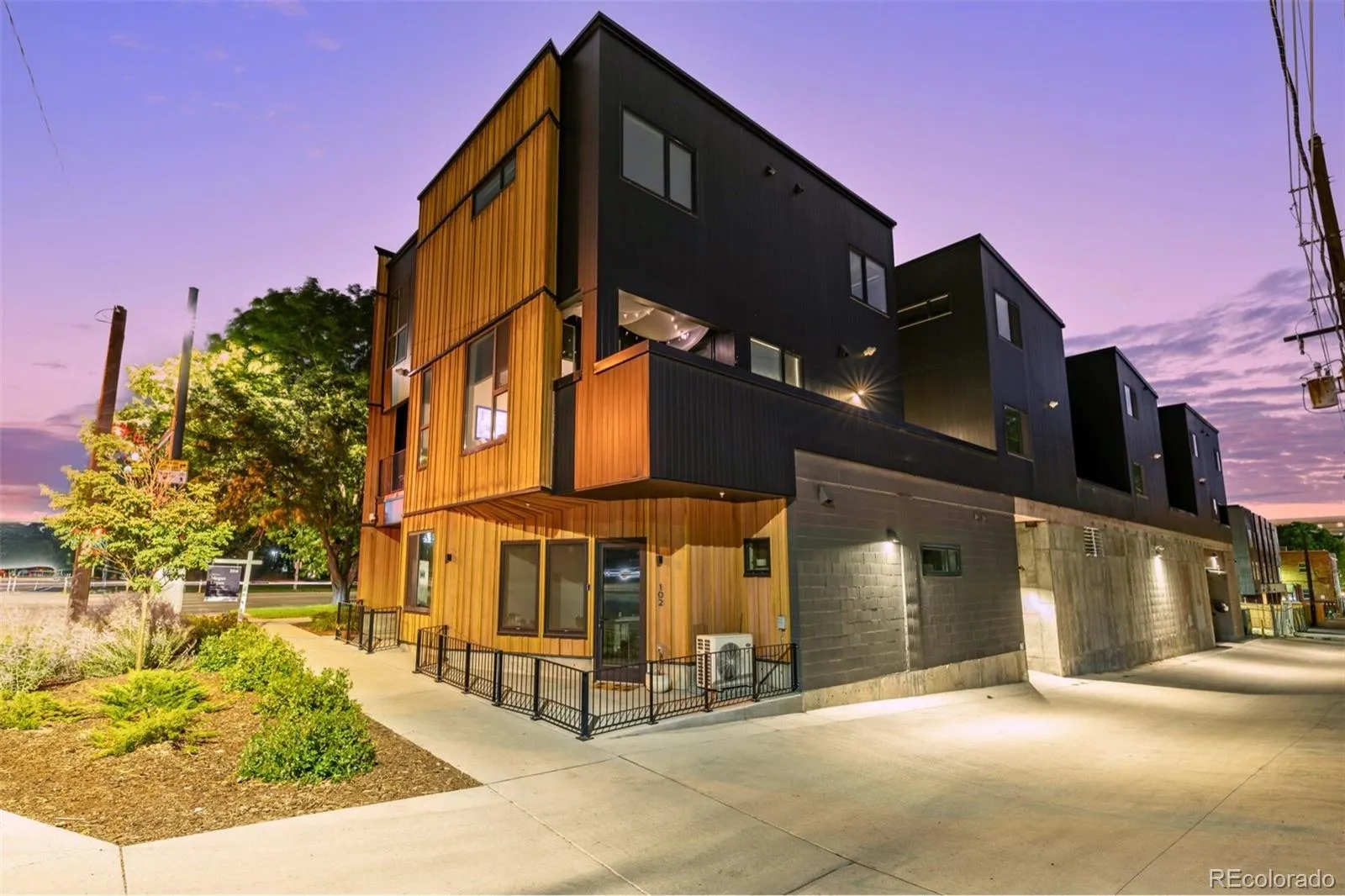 1601 Park Avenue #303 Denver CO 80218 MLS #REC9446850 05202026200633 1600 26