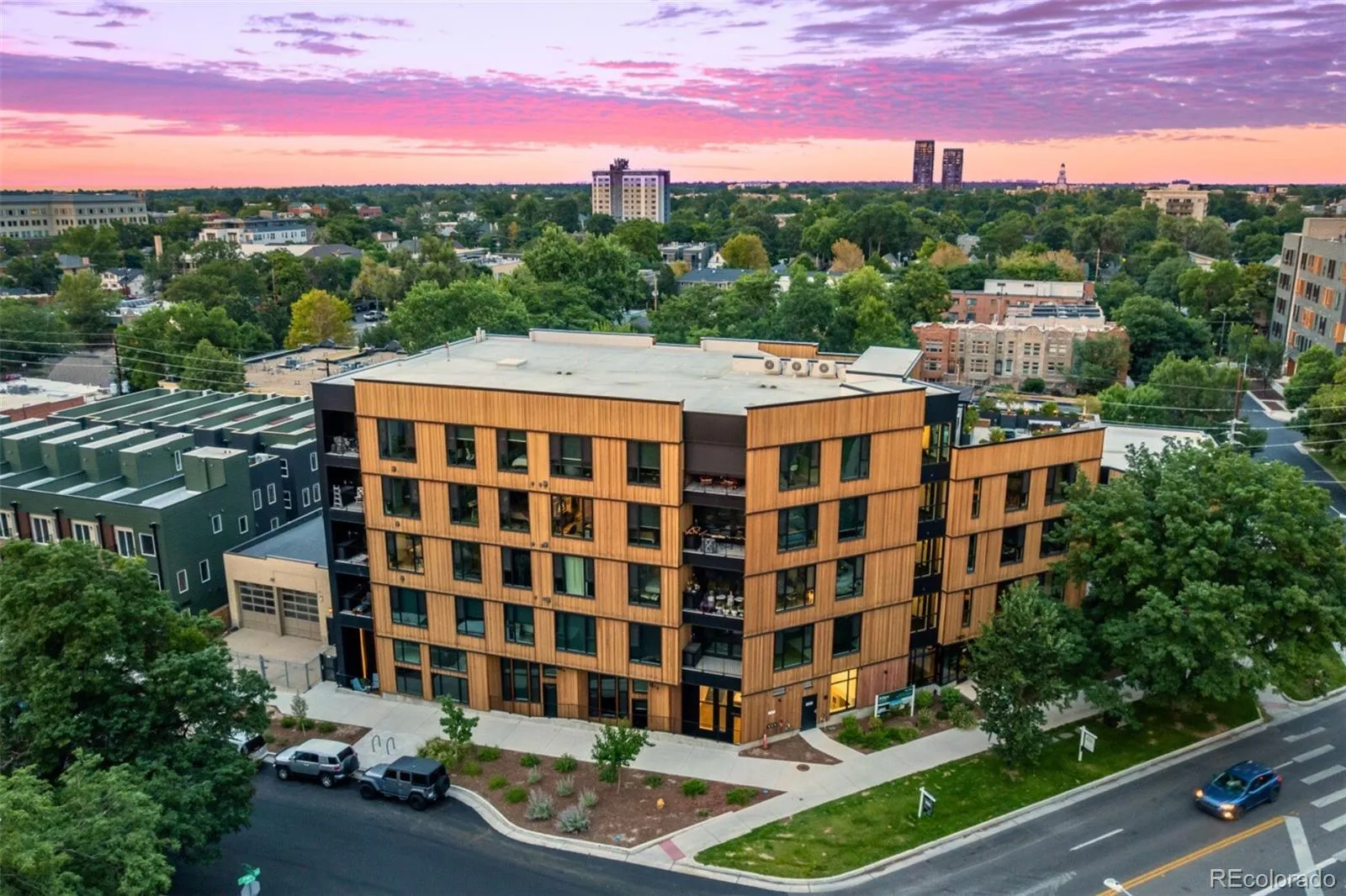 1601 Park Avenue #303 Denver CO 80218 MLS #REC9446850 05202026200633 1600 28