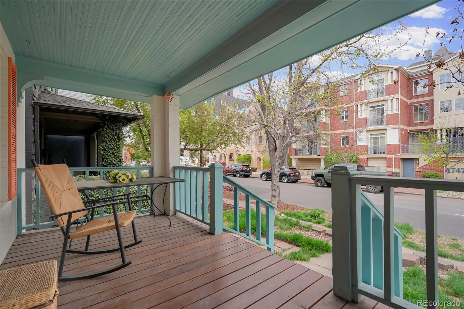 04112026010811 1600 1