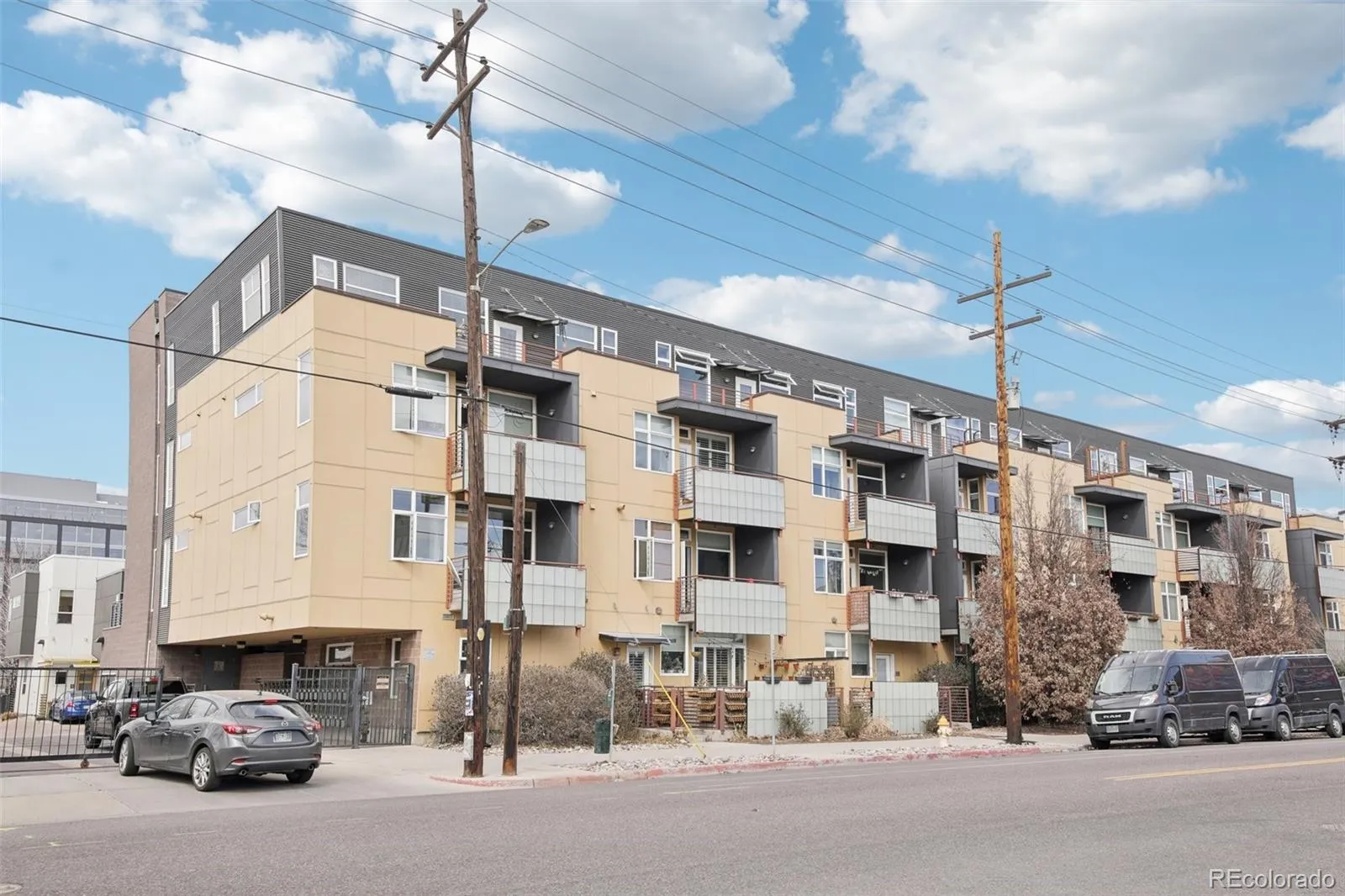 3101 Blake Street #309 Denver CO 80205 MLS #REC9449121 05062026195419 1600 25