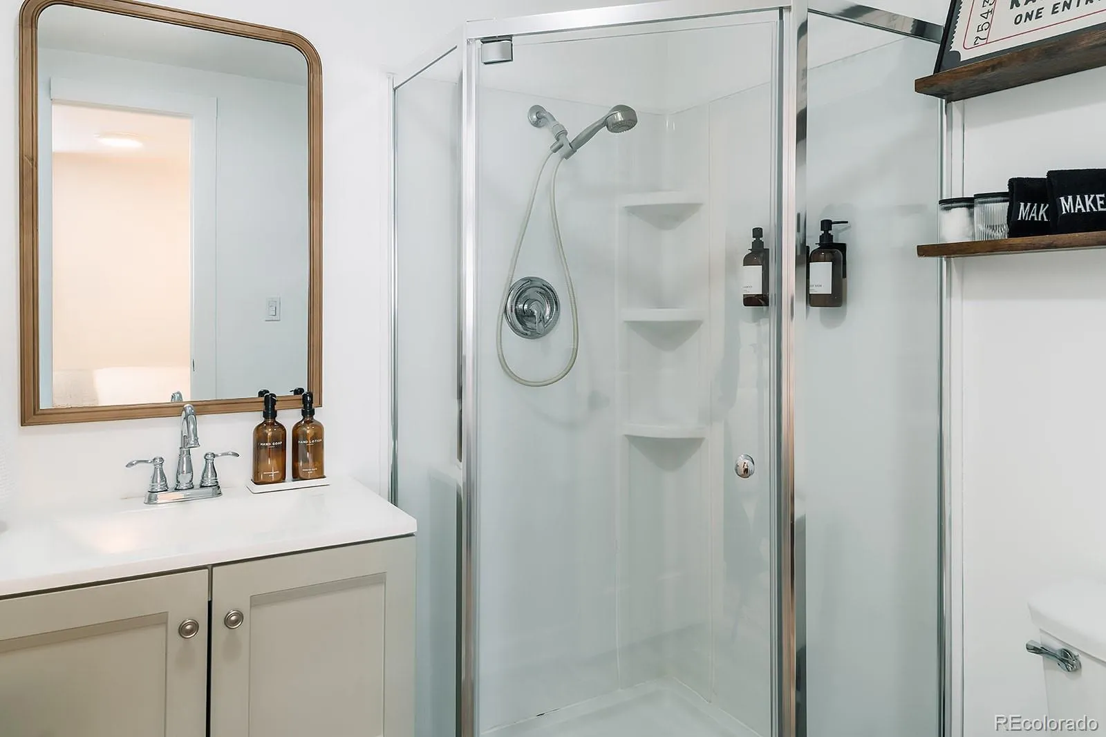 04152026194106 1600 18