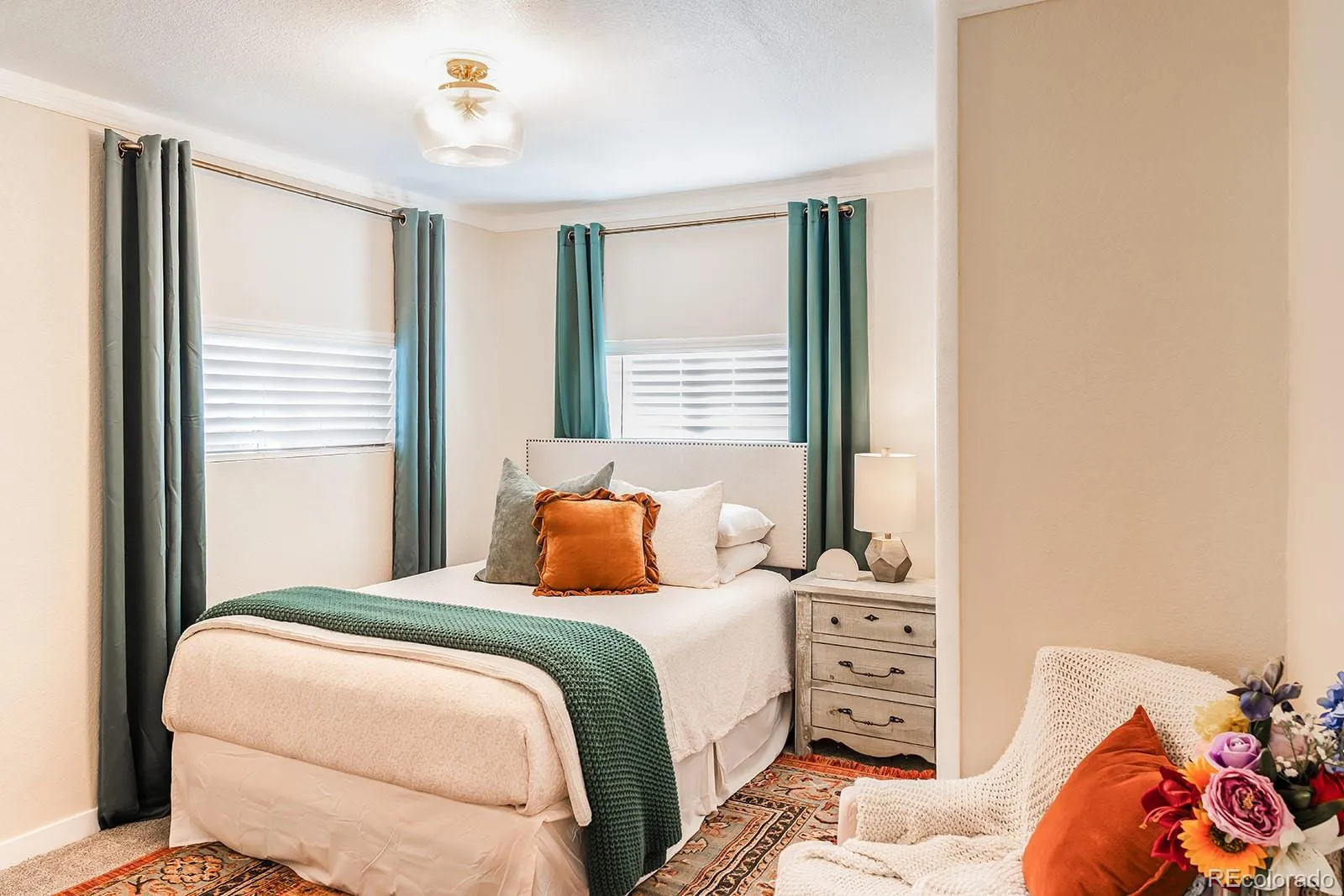 04152026194106 1600 8