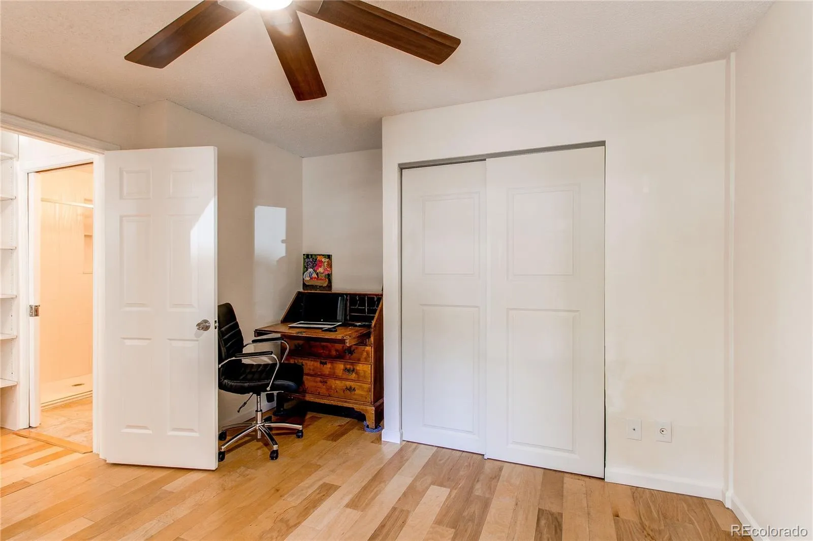 04042026170109 1600 16