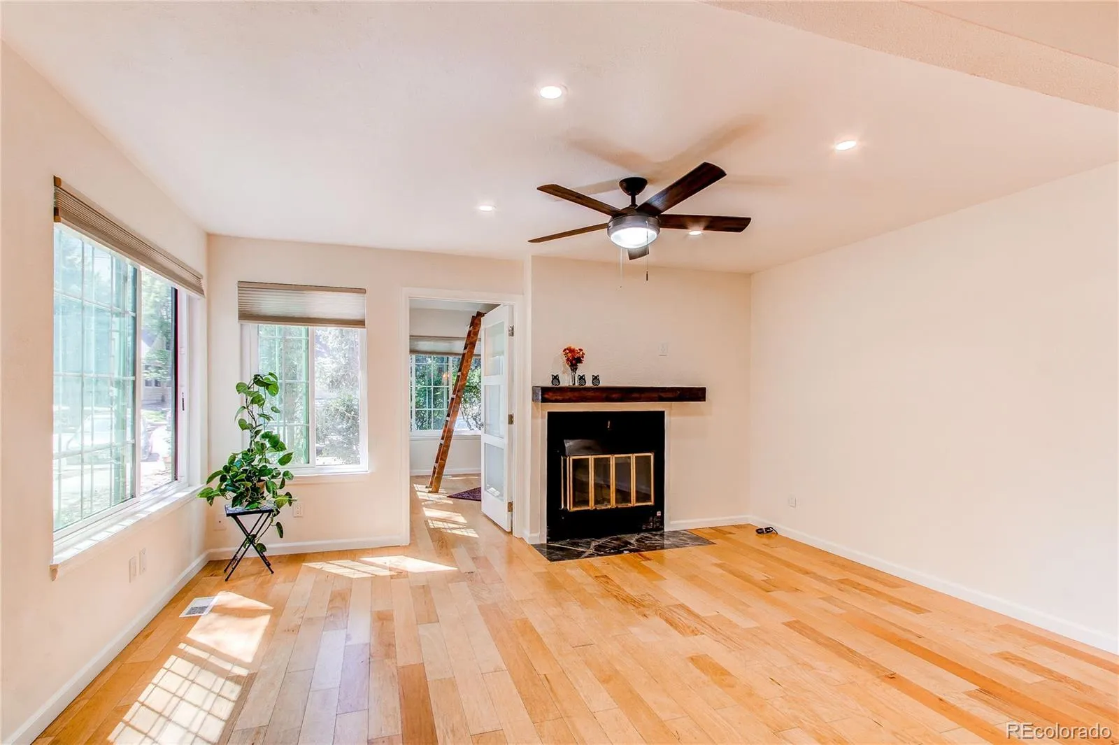 04042026170109 1600 5