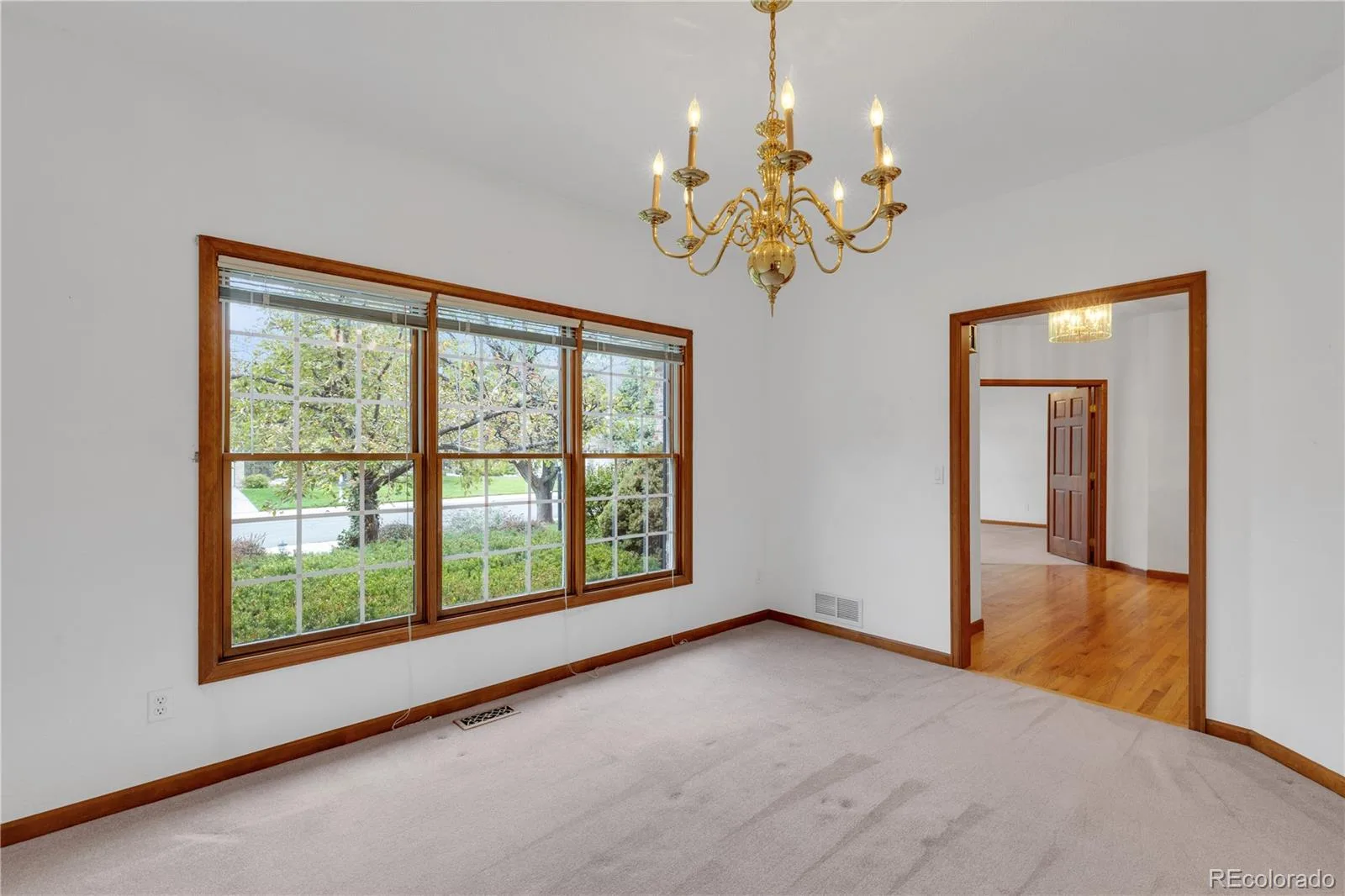 6201 S Potomac Way Centennial CO 80111 | MLS #REC9450428 10032026132930 1600 11