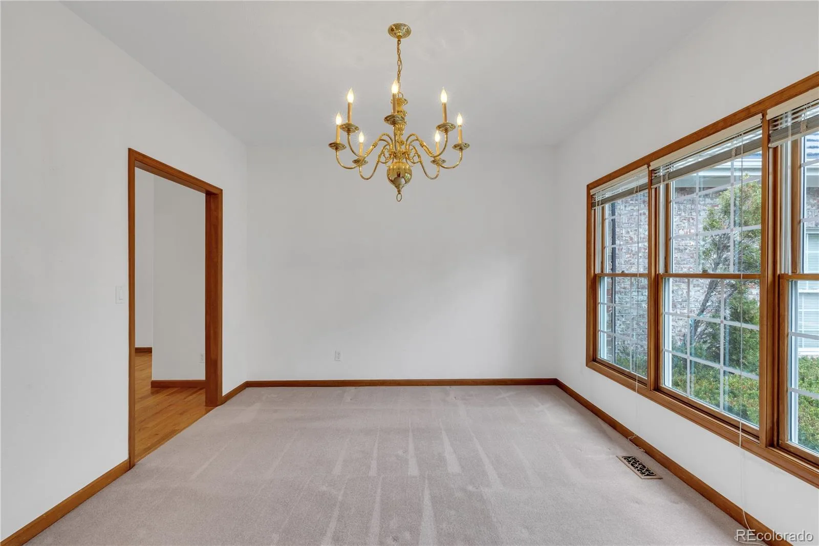 6201 S Potomac Way Centennial CO 80111 | MLS #REC9450428 10032026132930 1600 12