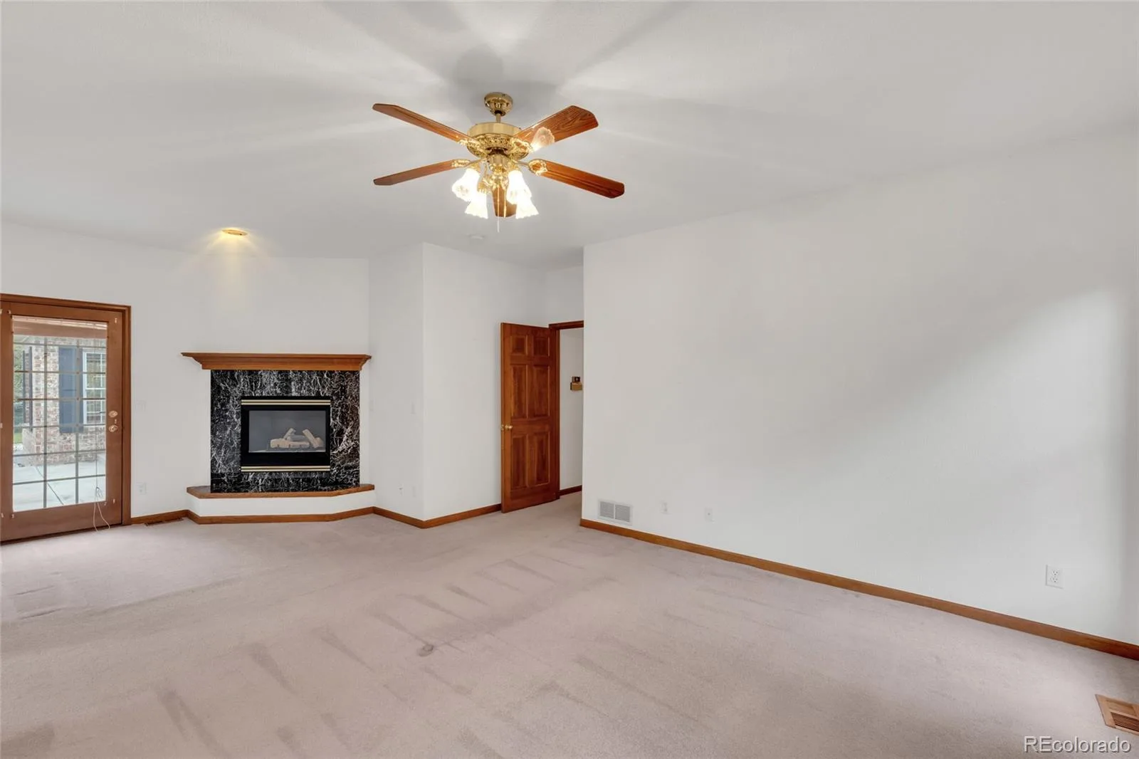 6201 S Potomac Way Centennial CO 80111 | MLS #REC9450428 10032026132930 1600 19