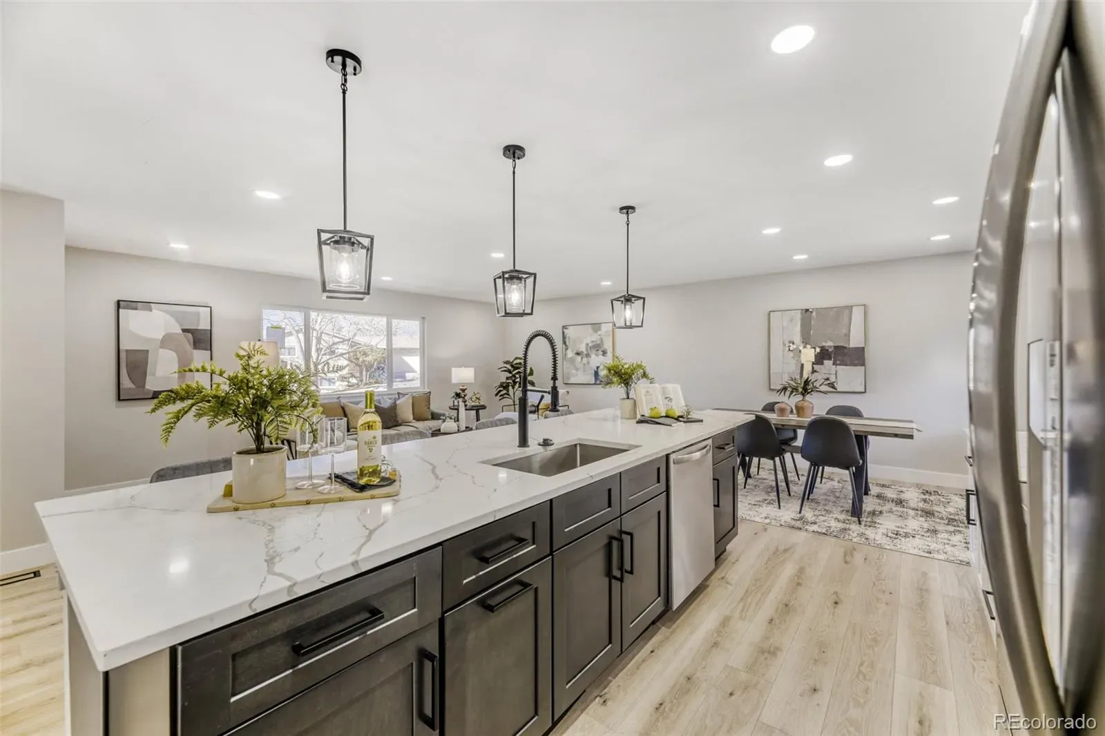 03112026230720 1600 4