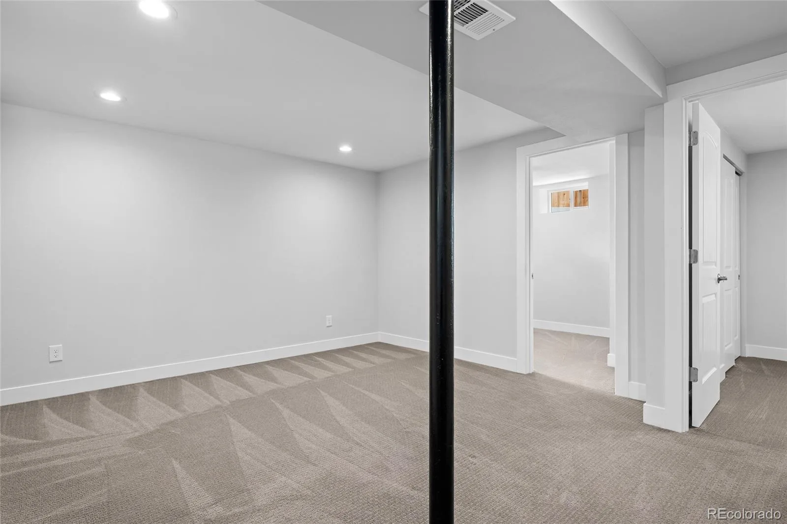 5060 W Vassar Avenue Denver CO 80219 | MLS #REC9451092 09222026172101 1600 28