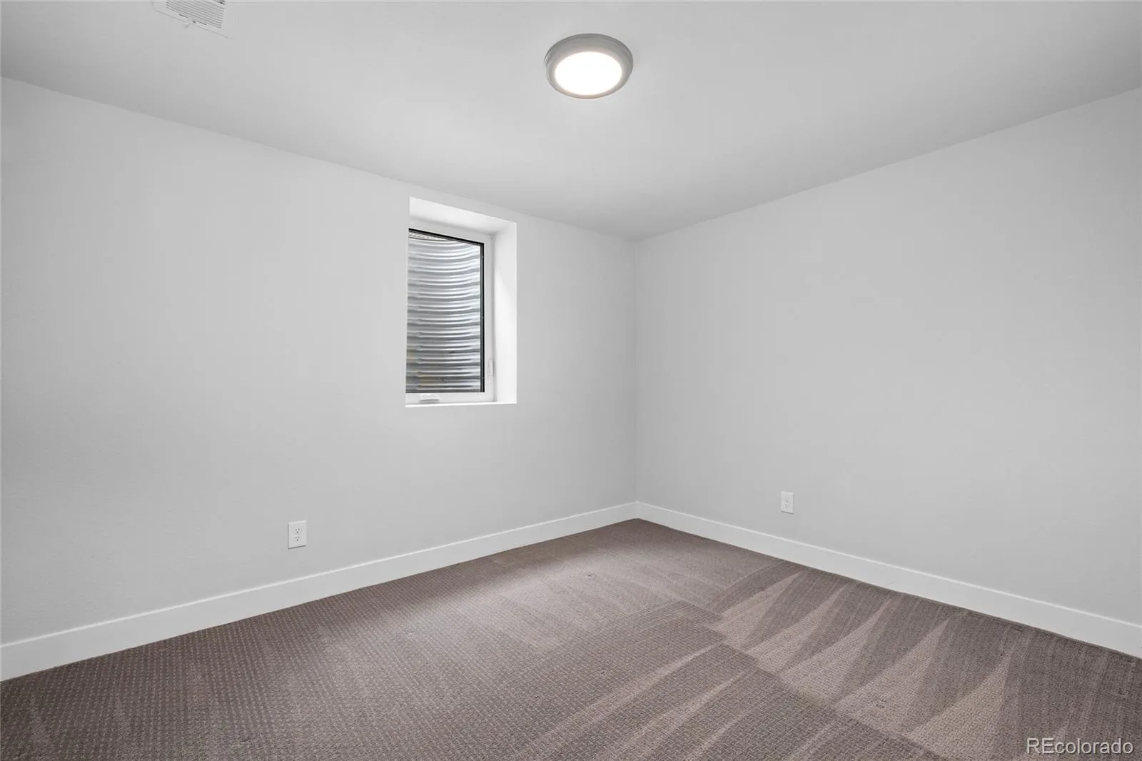 5060 W Vassar Avenue Denver CO 80219 | MLS #REC9451092 09222026172101 1600 32