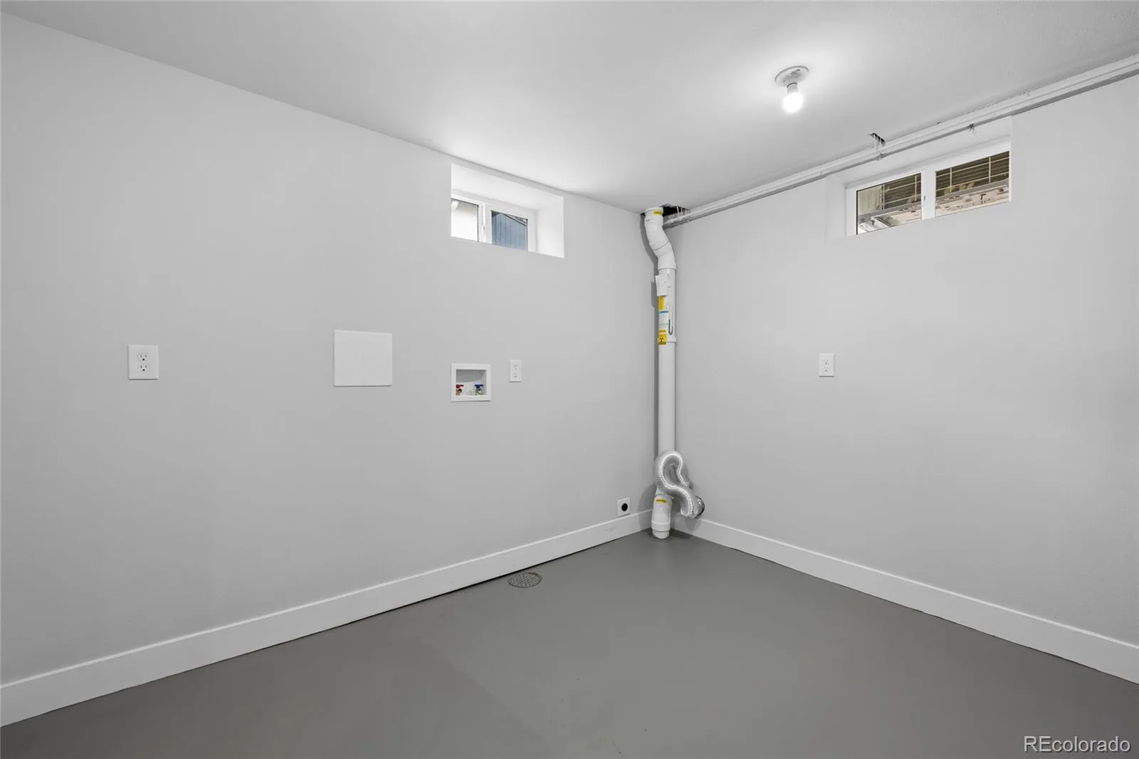 5060 W Vassar Avenue Denver CO 80219 | MLS #REC9451092 09222026172101 1600 35
