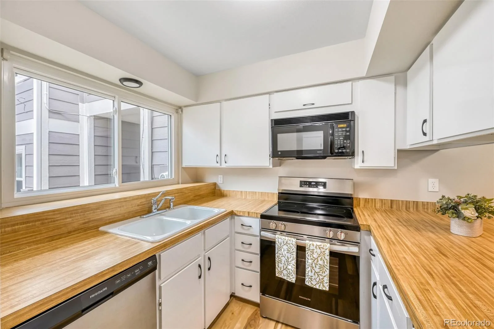 6815 W 84th Way #41 Arvada CO 80003 | MLS #REC9452402 08142026155934 1600 3