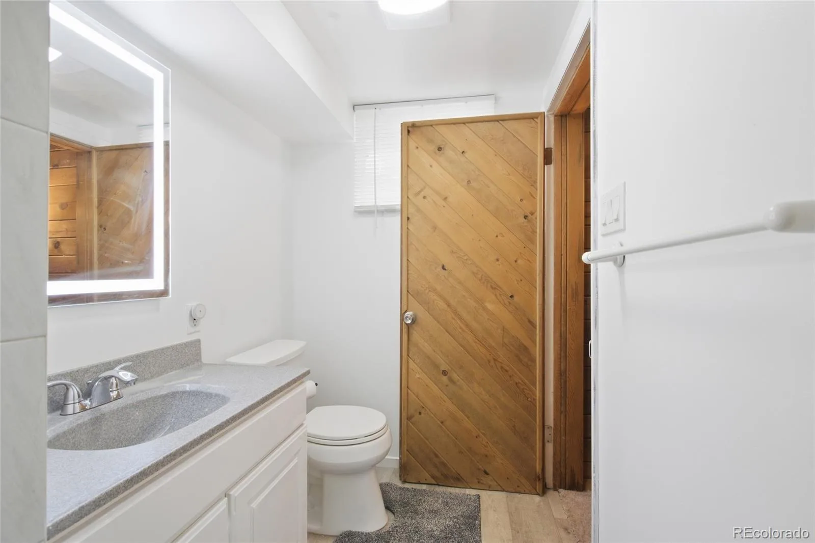 1640 S Julian Way Denver CO 80219 | MLS #REC9453236 09232026145603 1600 19