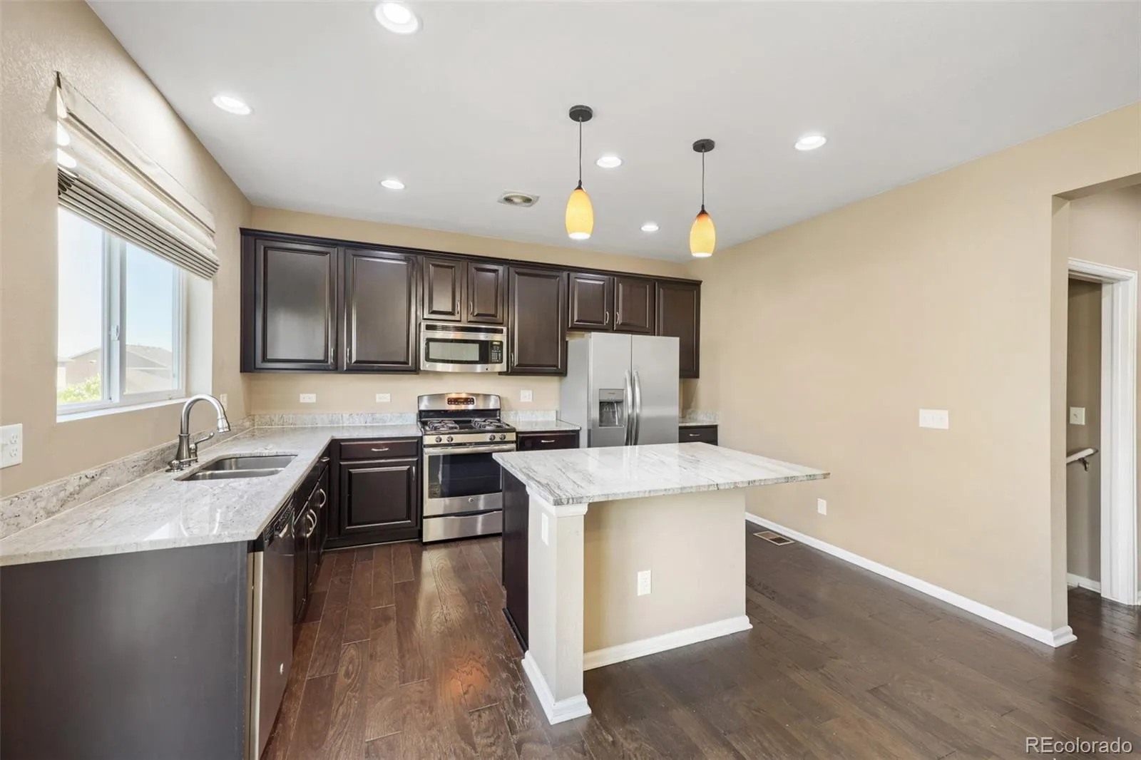 7625 Blue Water Drive Castle Rock CO 80108 | MLS #REC9454007 09012026042651 1600 5