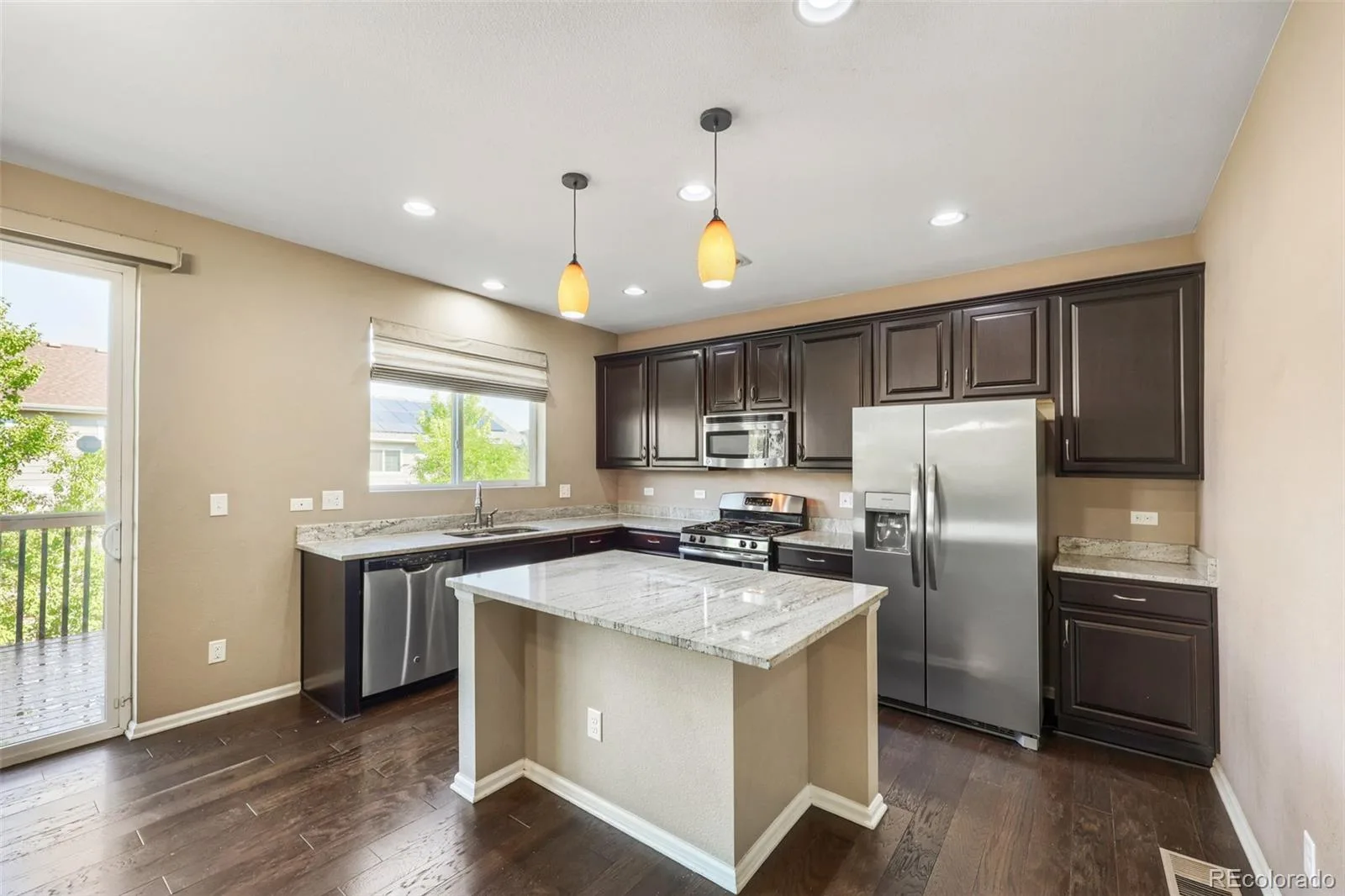 7625 Blue Water Drive Castle Rock CO 80108 | MLS #REC9454007 09012026042651 1600 6