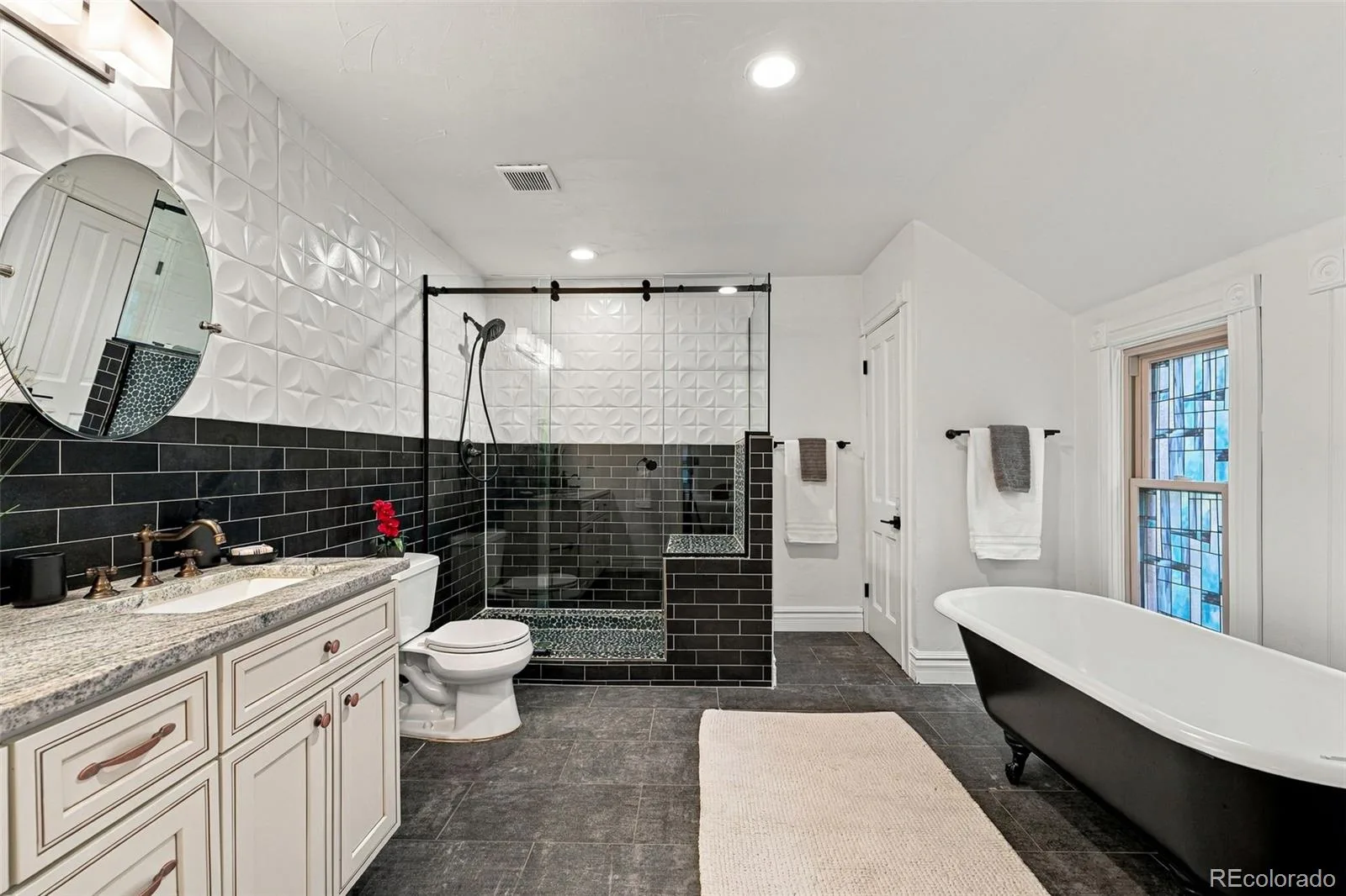 2130 N Gilpin Street Denver CO 80205 | MLS #REC9454023 10132026213459 1600 21