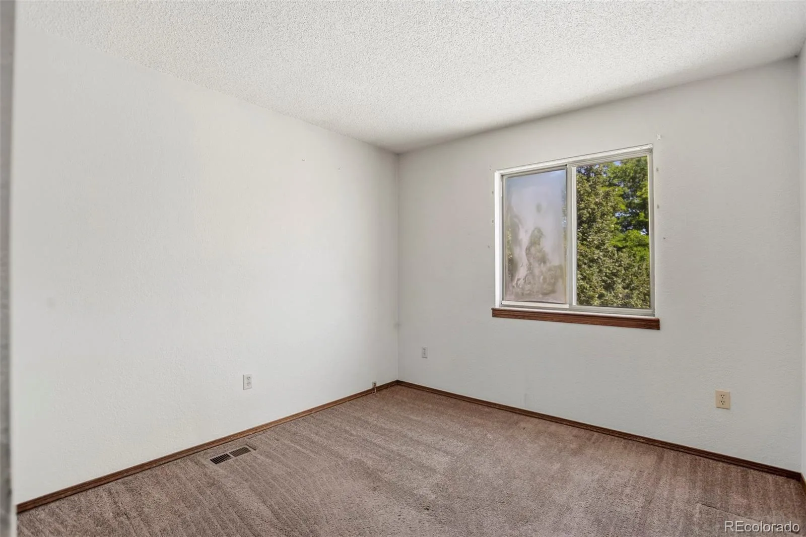 11750 E Asbury Avenue Aurora CO 80014 | MLS #REC9454626 06192026232339 1600 20