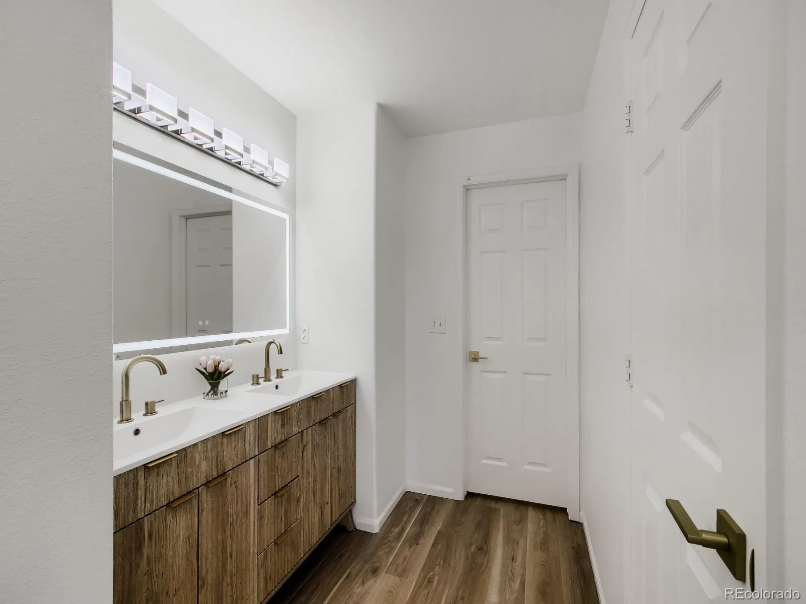 9468 E Florida Avenue #2044 Denver CO 80247 | MLS #REC9456399 10022026161619 1600 18