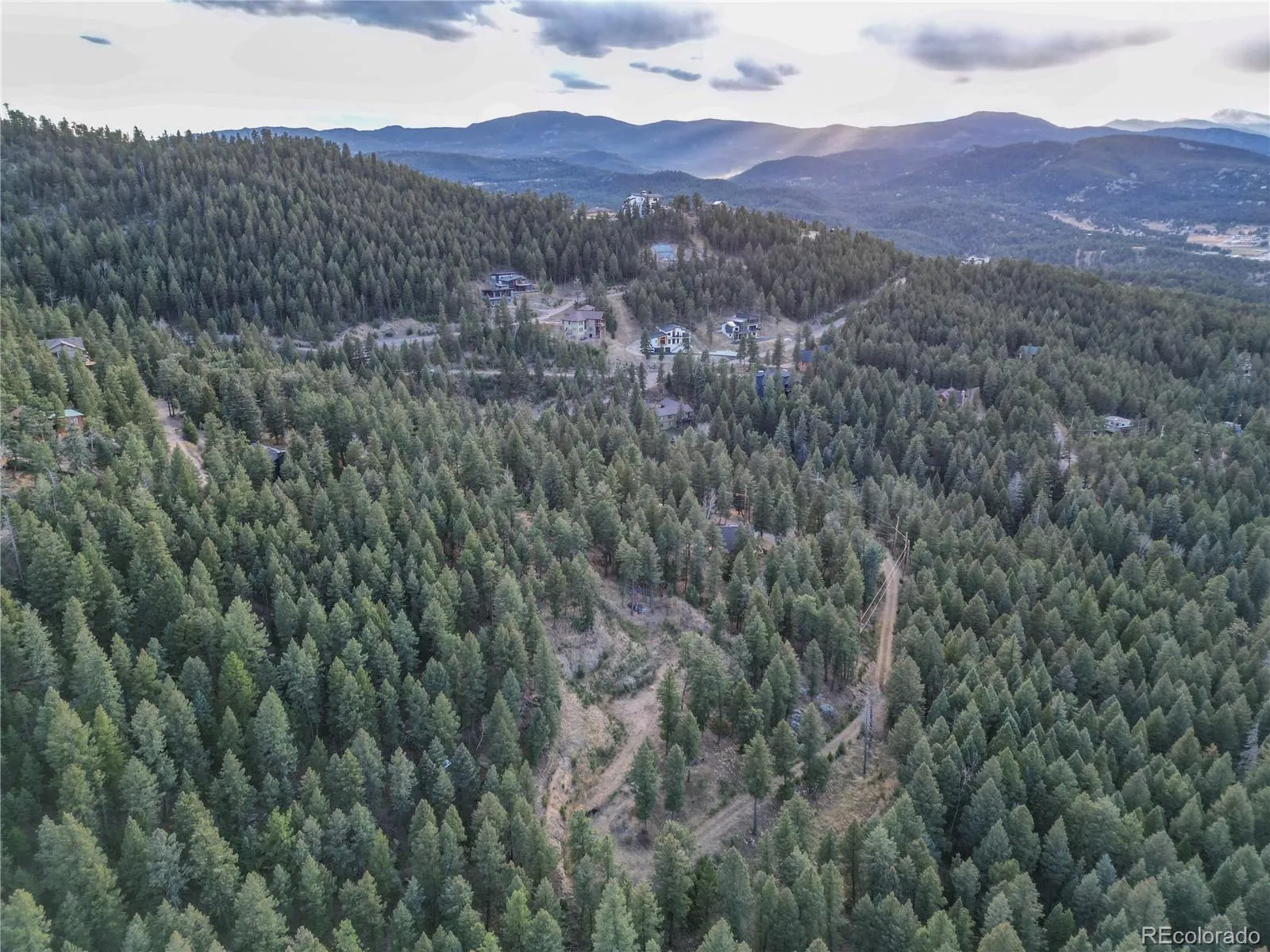 26779 Fern Gulch Road Evergreen CO 80439 MLS #REC9457131 05122026191841 1600 19