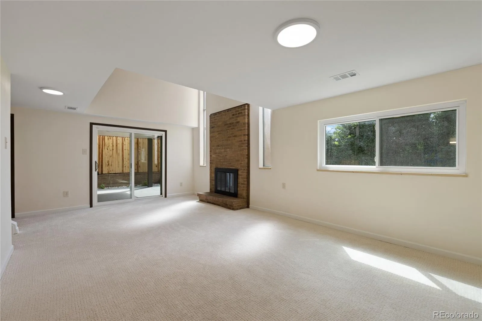 241 S Leyden Denver CO 80224 | MLS #REC9459464 08192026034647 1600 23