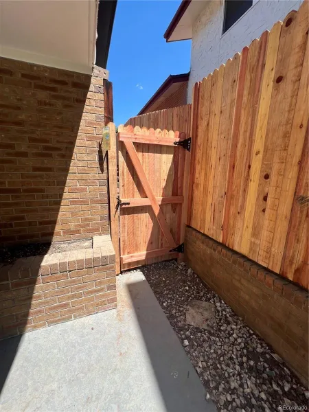 241 S Leyden Denver CO 80224 | MLS #REC9459464 08192026034647 800 30