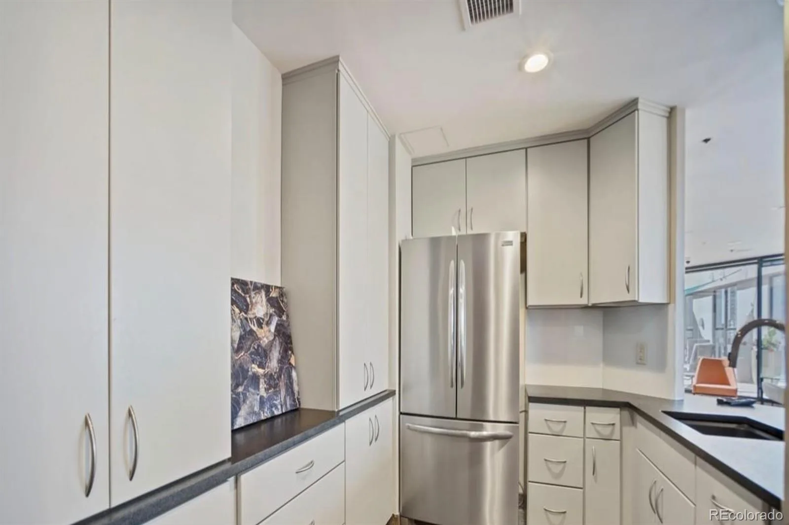 1625 Larimer Street #1507 Denver CO 80202 | MLS #REC9461201 09302026124303 1600 34