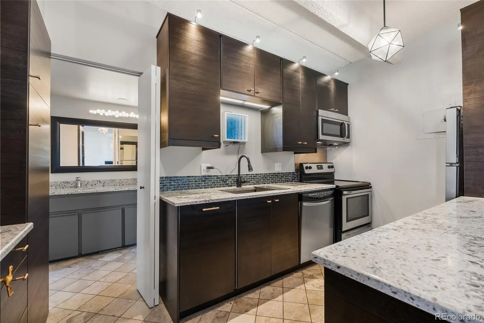 130 N Pearl Street #1206 Denver CO 80203 MLS #REC9462418 04272026153741 1600 12
