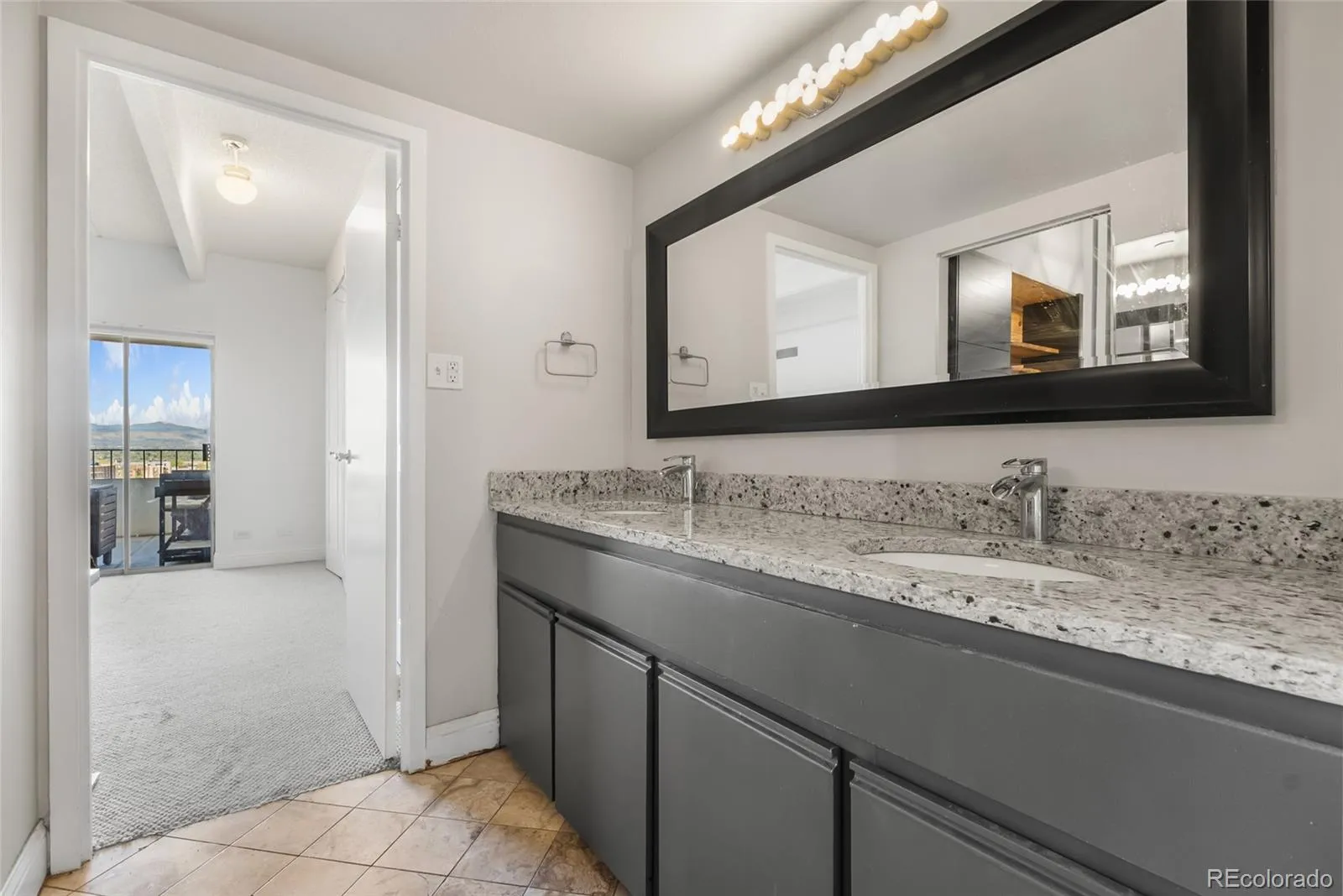 130 N Pearl Street #1206 Denver CO 80203 MLS #REC9462418 04272026153741 1600 18