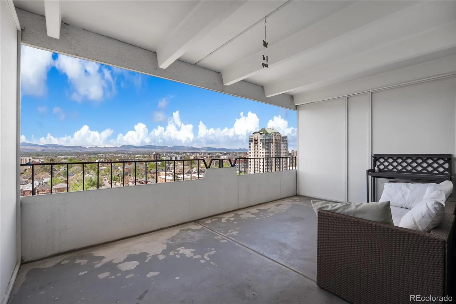 130 N Pearl Street #1206 Denver CO 80203 MLS #REC9462418 04272026153741 1600 23