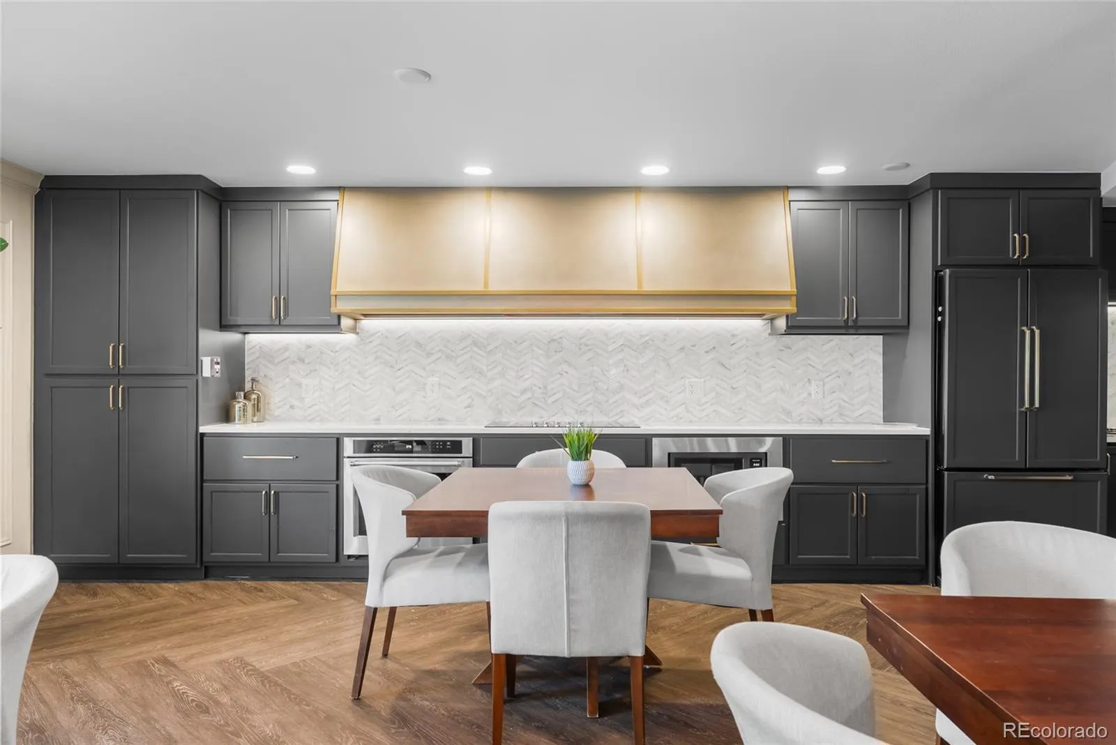130 N Pearl Street #1206 Denver CO 80203 MLS #REC9462418 04272026153741 1600 38