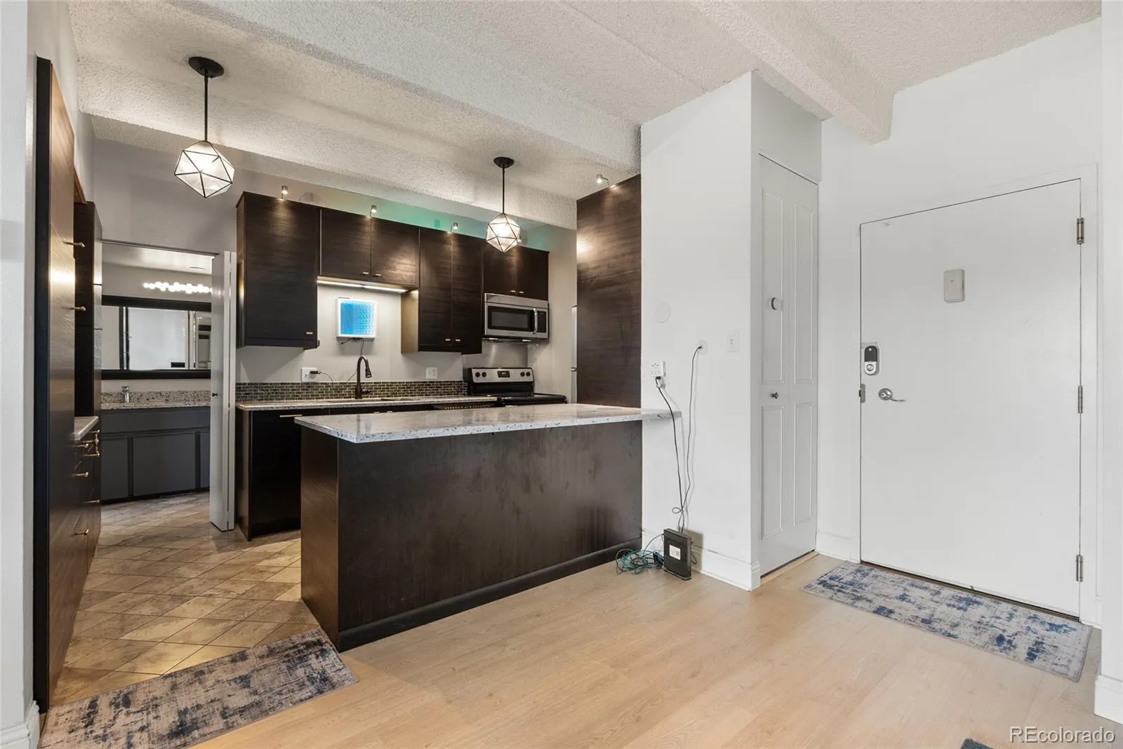 130 N Pearl Street #1206 Denver CO 80203 MLS #REC9462418 04272026153741 1600 7