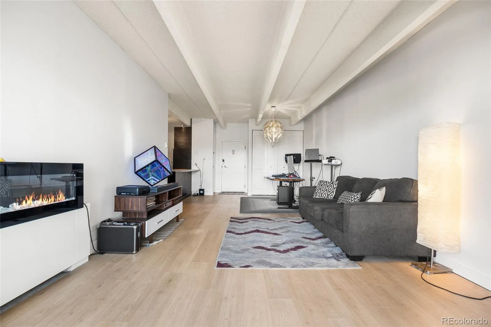 130 N Pearl Street #1206 Denver CO 80203 MLS #REC9462418 04272026153741 1600 9