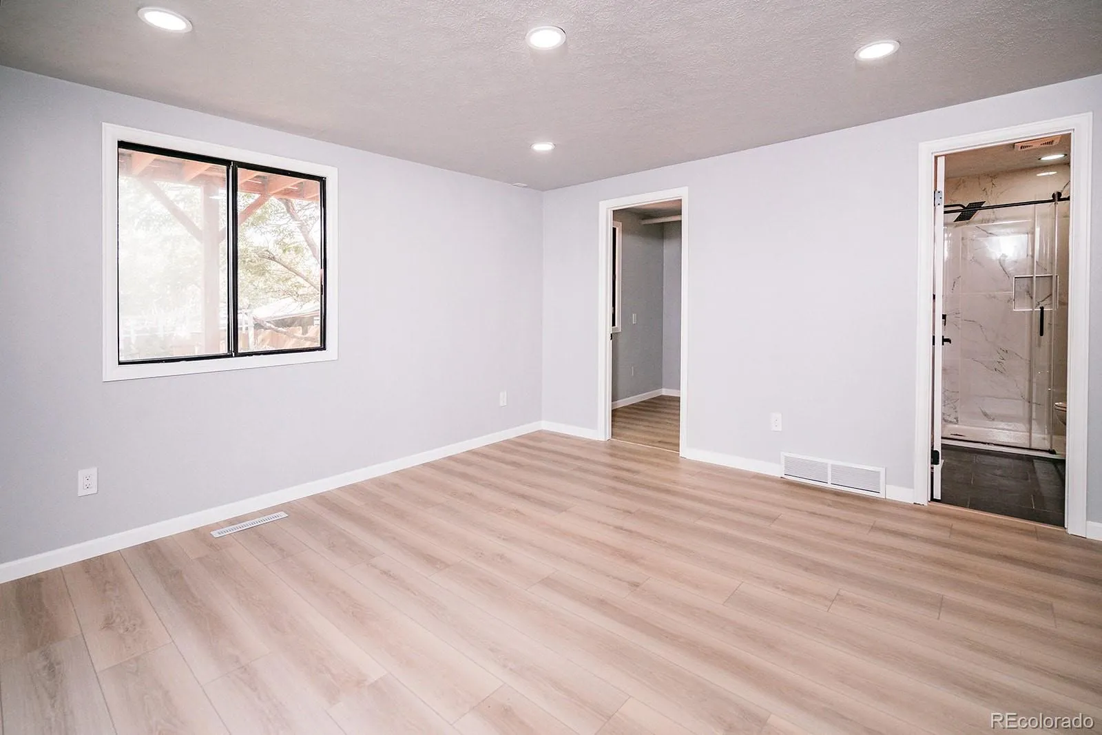 6637 W 95th Place Broomfield CO 80021 MLS #REC9465248 05102026194627 1600 10