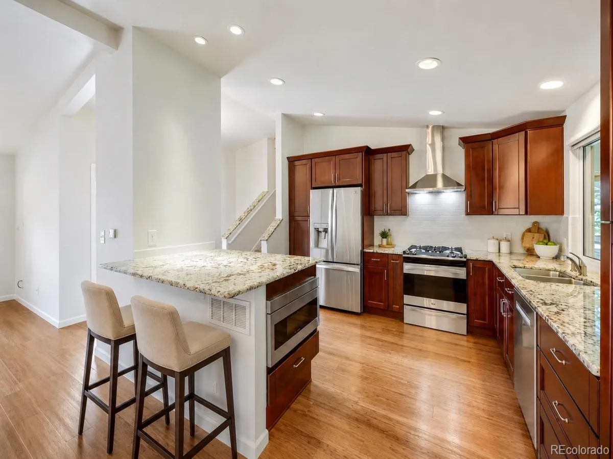 883 S Nelson Way Lakewood CO 80226 | MLS #REC9465479 07242026213755 1200 4