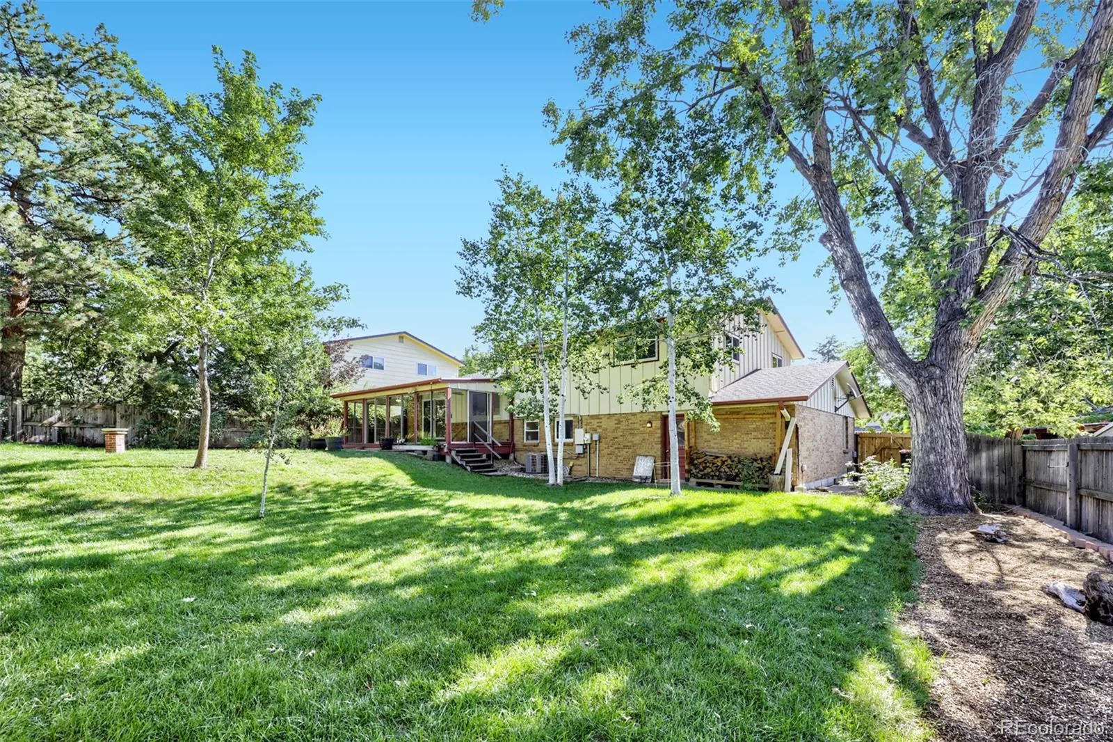 883 S Nelson Way Lakewood CO 80226 | MLS #REC9465479 07242026213755 1600 19