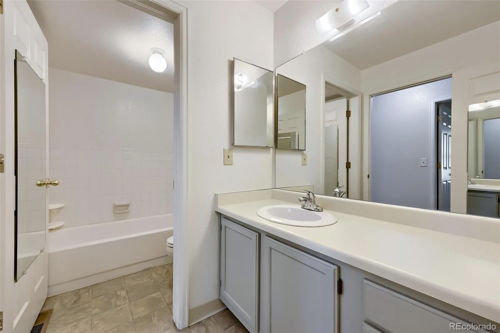 1383 W 88th Avenue #302 Thornton CO 80260 | MLS #REC9466055 08212026193958 1600 4