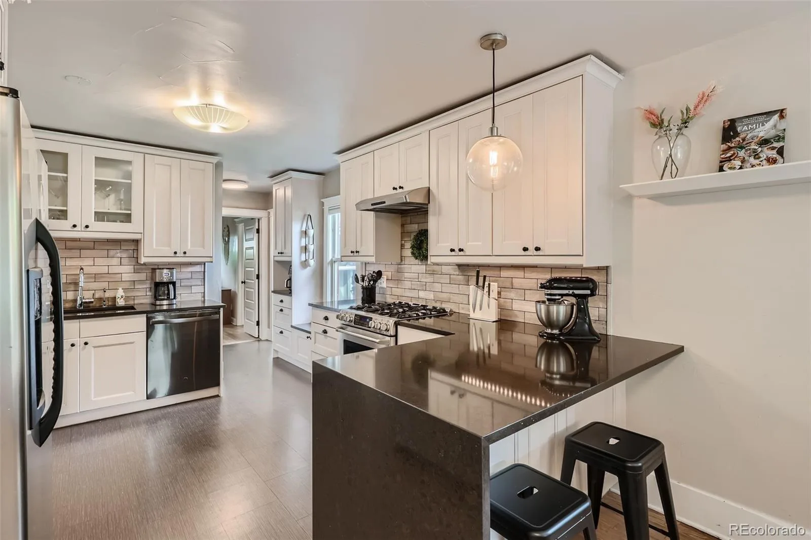 4353 S Logan Street Englewood CO 80113 | MLS #REC9466442 10092026202747 1600 10