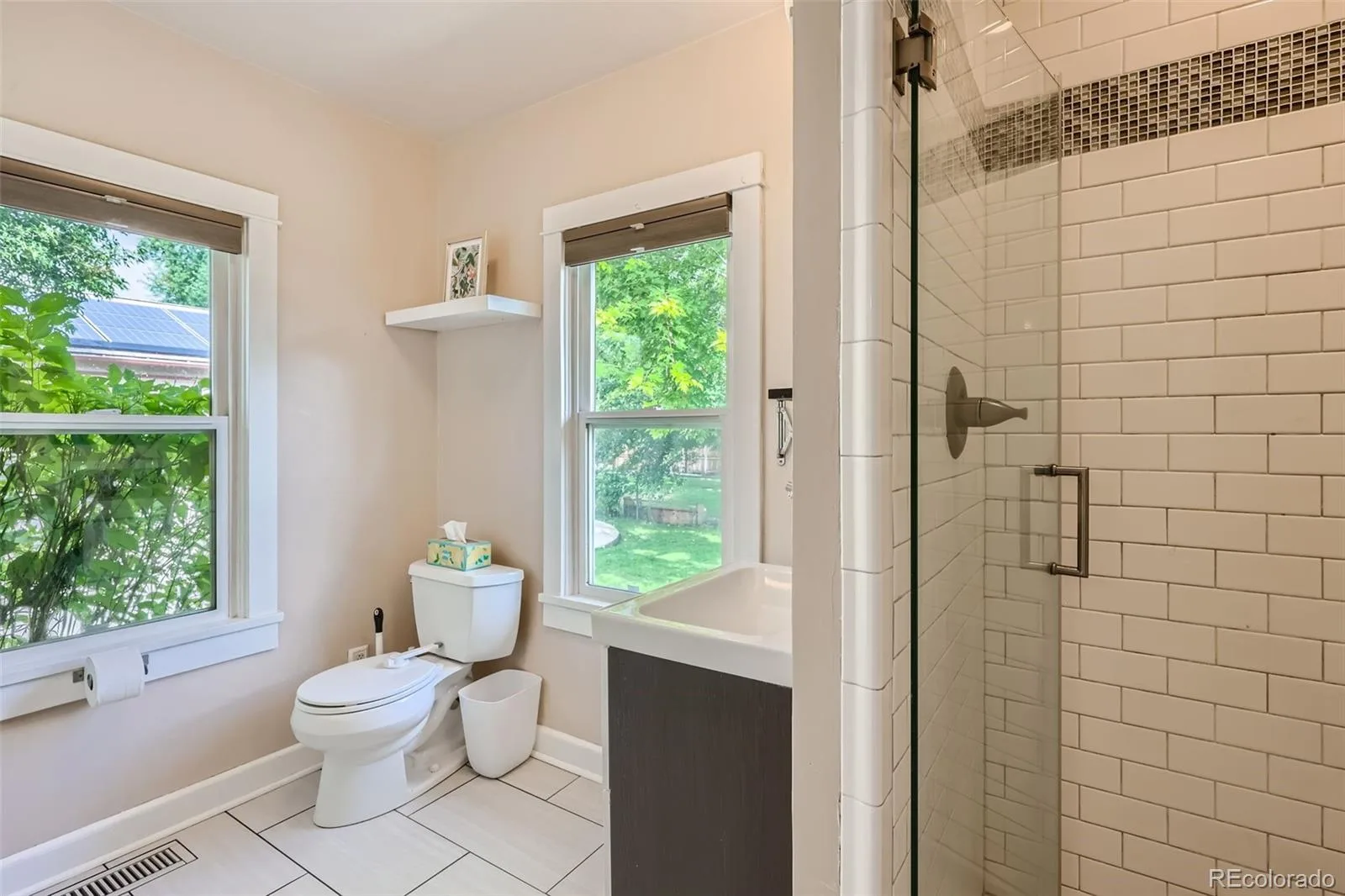 4353 S Logan Street Englewood CO 80113 | MLS #REC9466442 10092026202747 1600 14