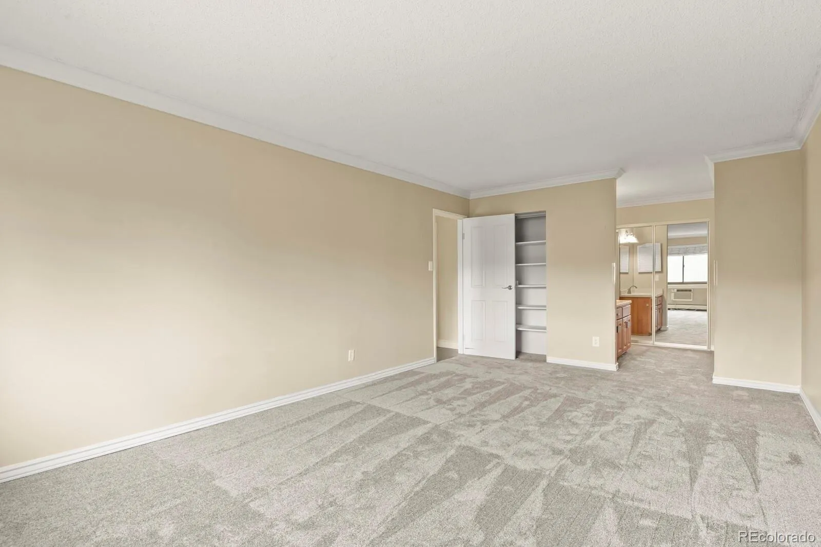 14102 E Linvale Place #504 Aurora CO 80014 MLS #REC9467486 05122026033511 1600 11
