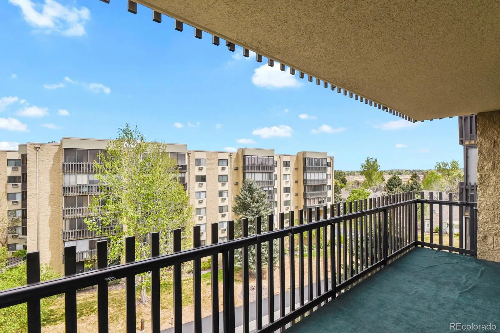 14102 E Linvale Place #504 Aurora CO 80014 MLS #REC9467486 05122026033511 1600 17