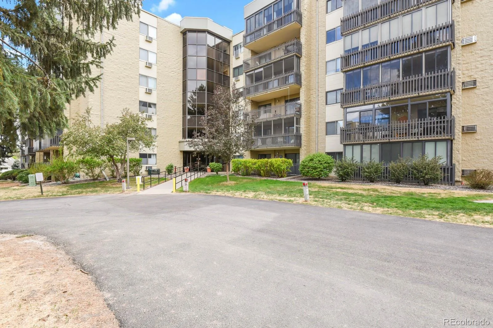 14102 E Linvale Place #504 Aurora CO 80014 MLS #REC9467486 05122026033511 1600 23