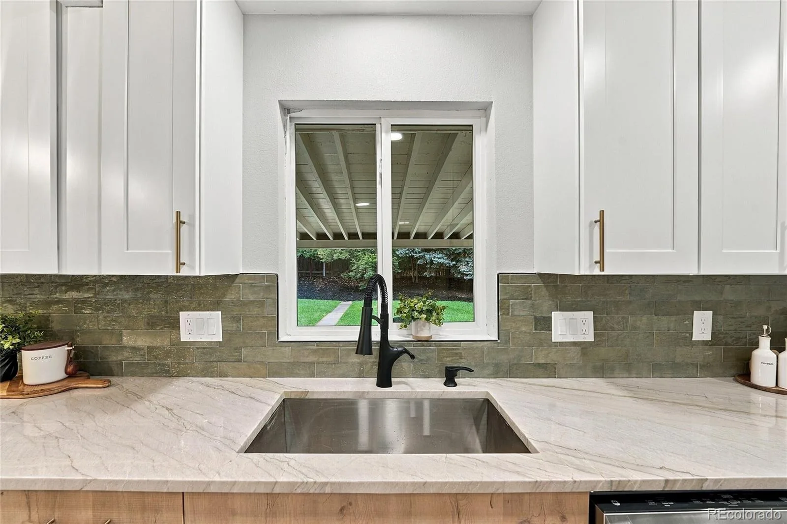 275 S Ivy Street Denver CO 80224 | MLS #REC9468181 10162026223648 1600 14