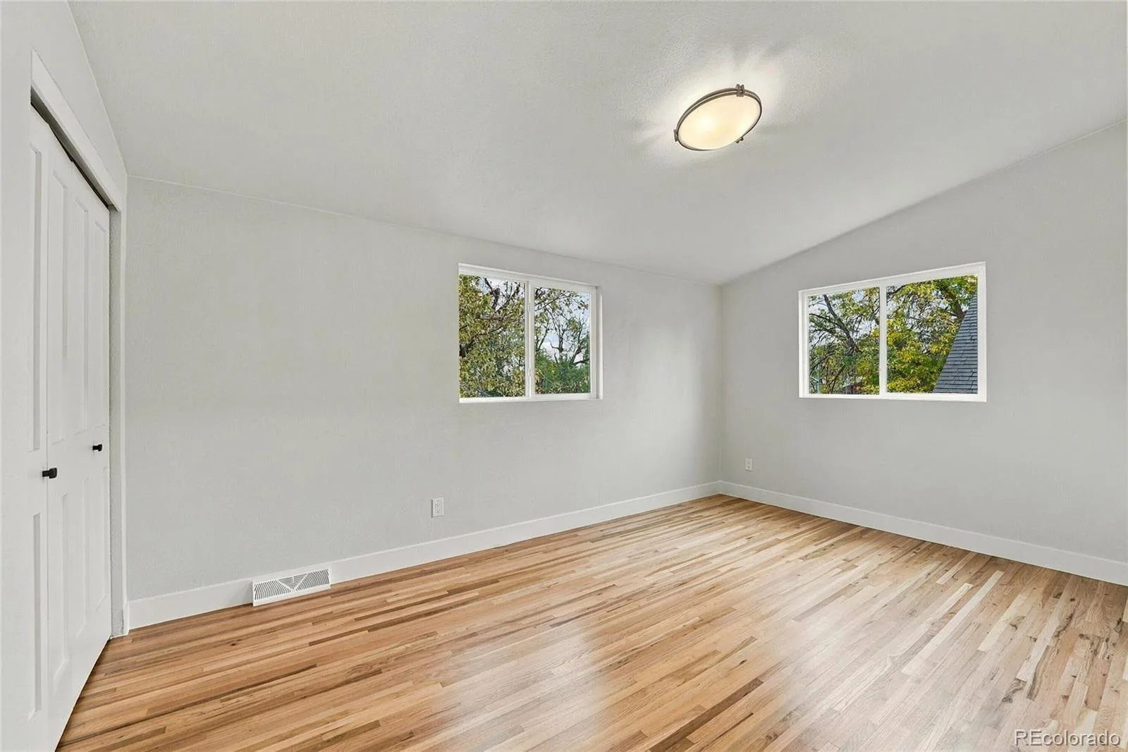 275 S Ivy Street Denver CO 80224 | MLS #REC9468181 10162026223648 1600 20