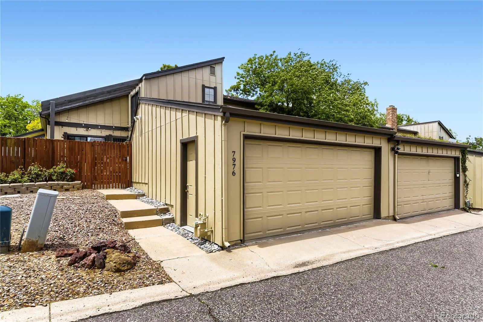 7976 E Phillips Circle Centennial CO 80112 | MLS #REC9468567 06032026223445 1600 22